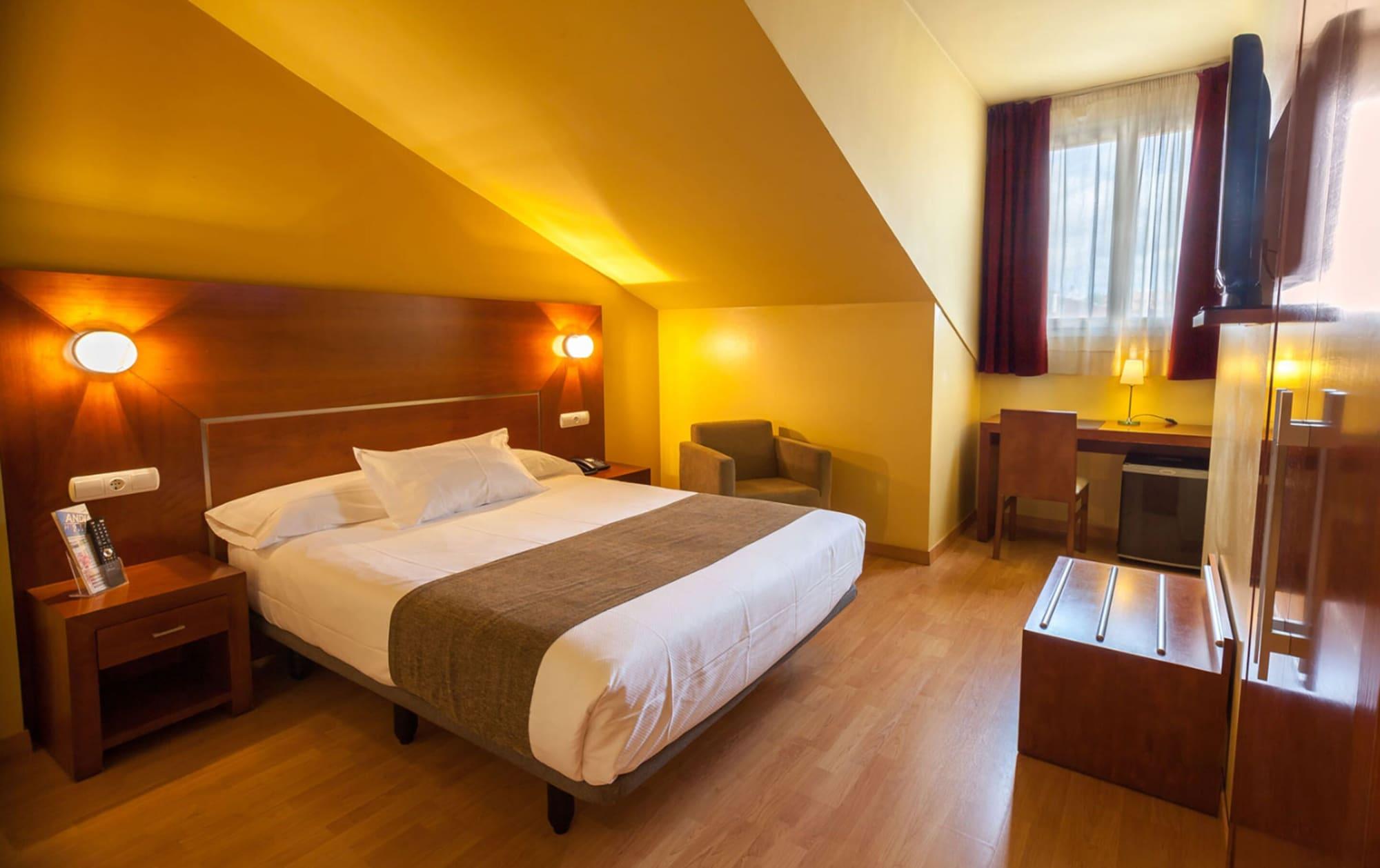 Hotel Andia Orcoyen Zewnętrze zdjęcie